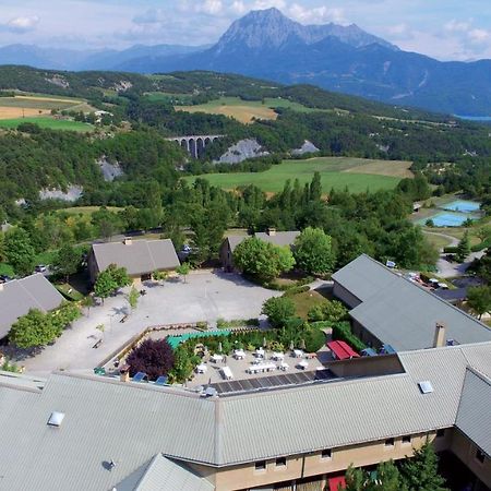Club Vacances Bleues Les Horizons Du Lac Chorges Exterior foto